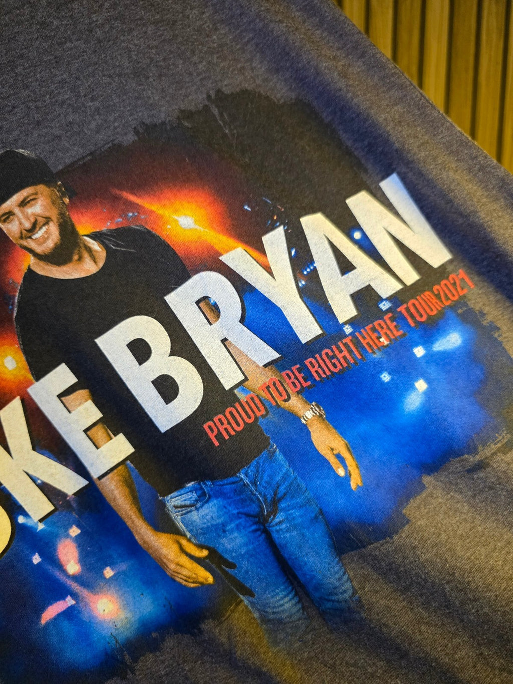 Luke Bryan Proud to Be Right Here Tour 2021 Graphic T-Shirt Grey XL