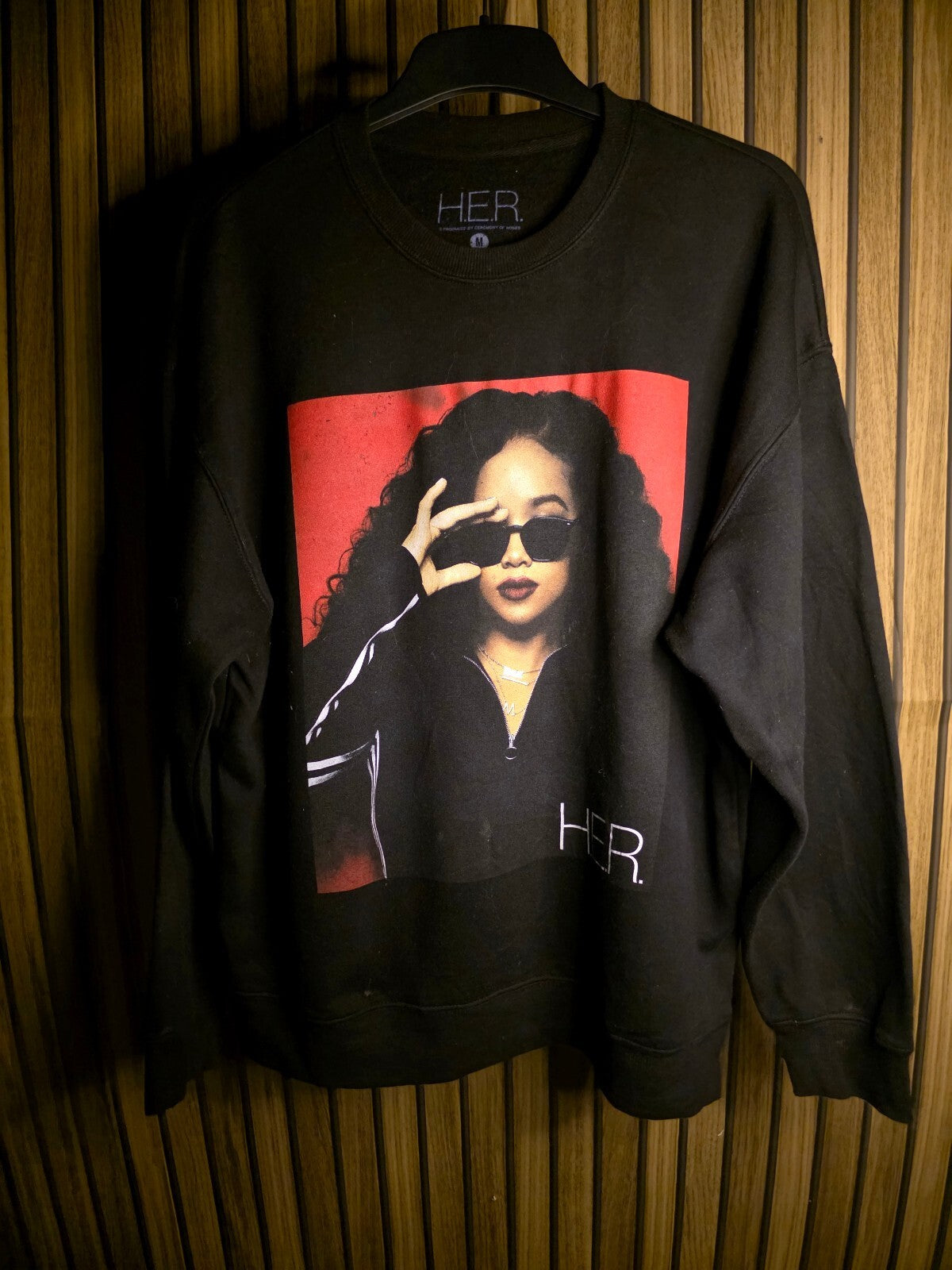 HER Black Sweatshirt with Sunglasses Graphic Print Black Size Regular M