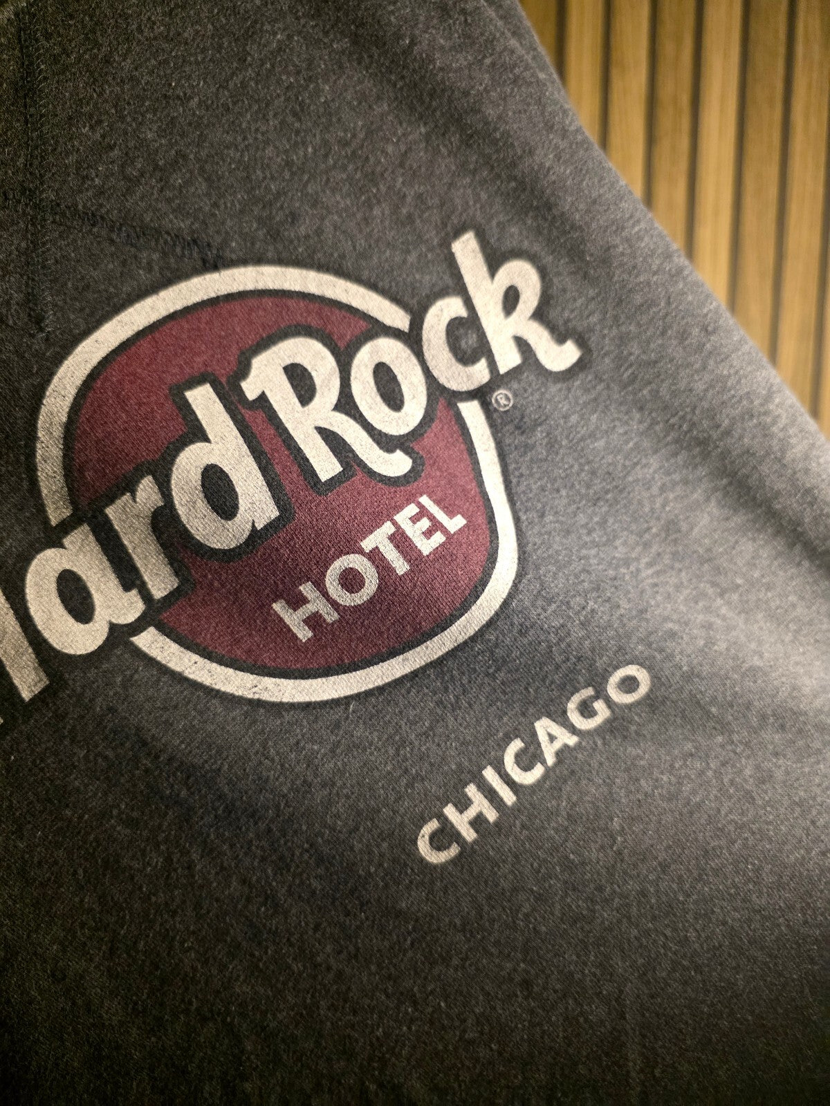 Hard Rock Hotel Chicago Grey Sweatshirt Size XL