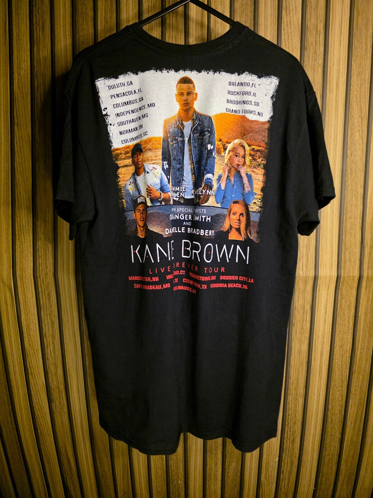 Gildan Kane Brown Live Forever Tour Black Cotton T-Shirt Medium