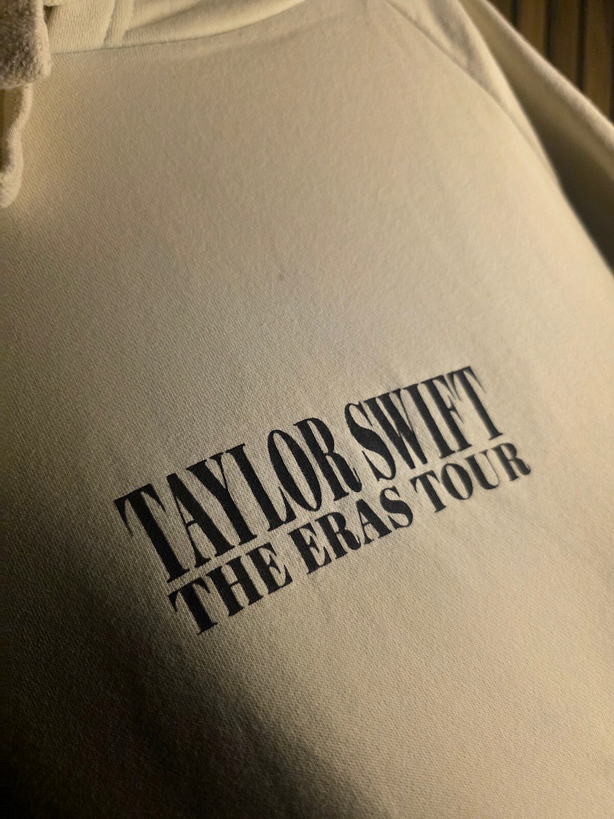 Taylor Swift The Eras Tour Hoodie Cream Size Oversized Small (Fits like XXL)