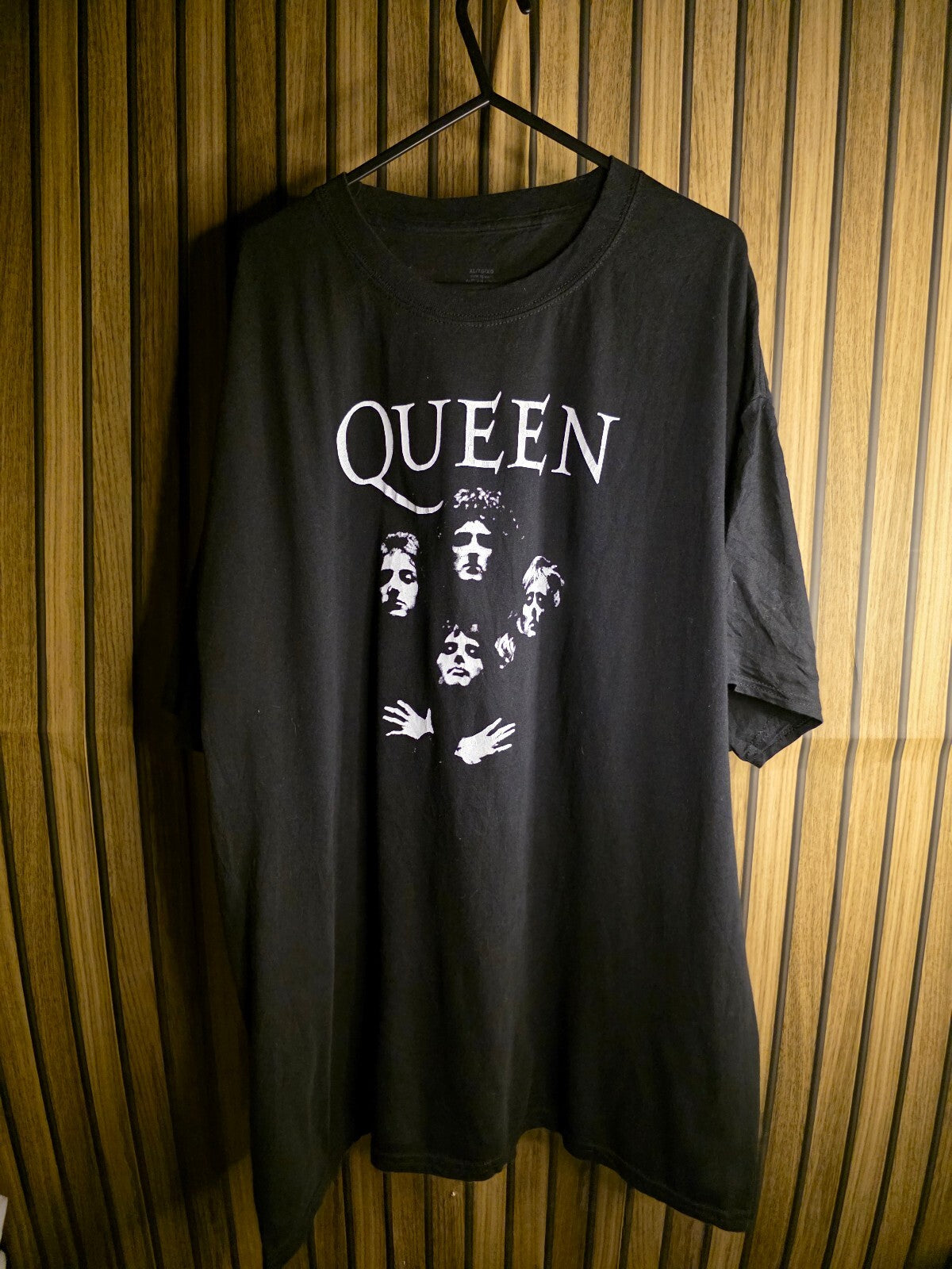 Queen Band Graphic T-Shirt Black XL