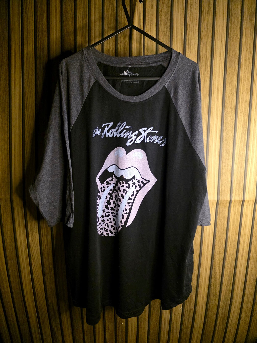 The Rolling Stones Raglan Sleeve T-Shirt Leopard Tongue Graphic Black Grey 2X