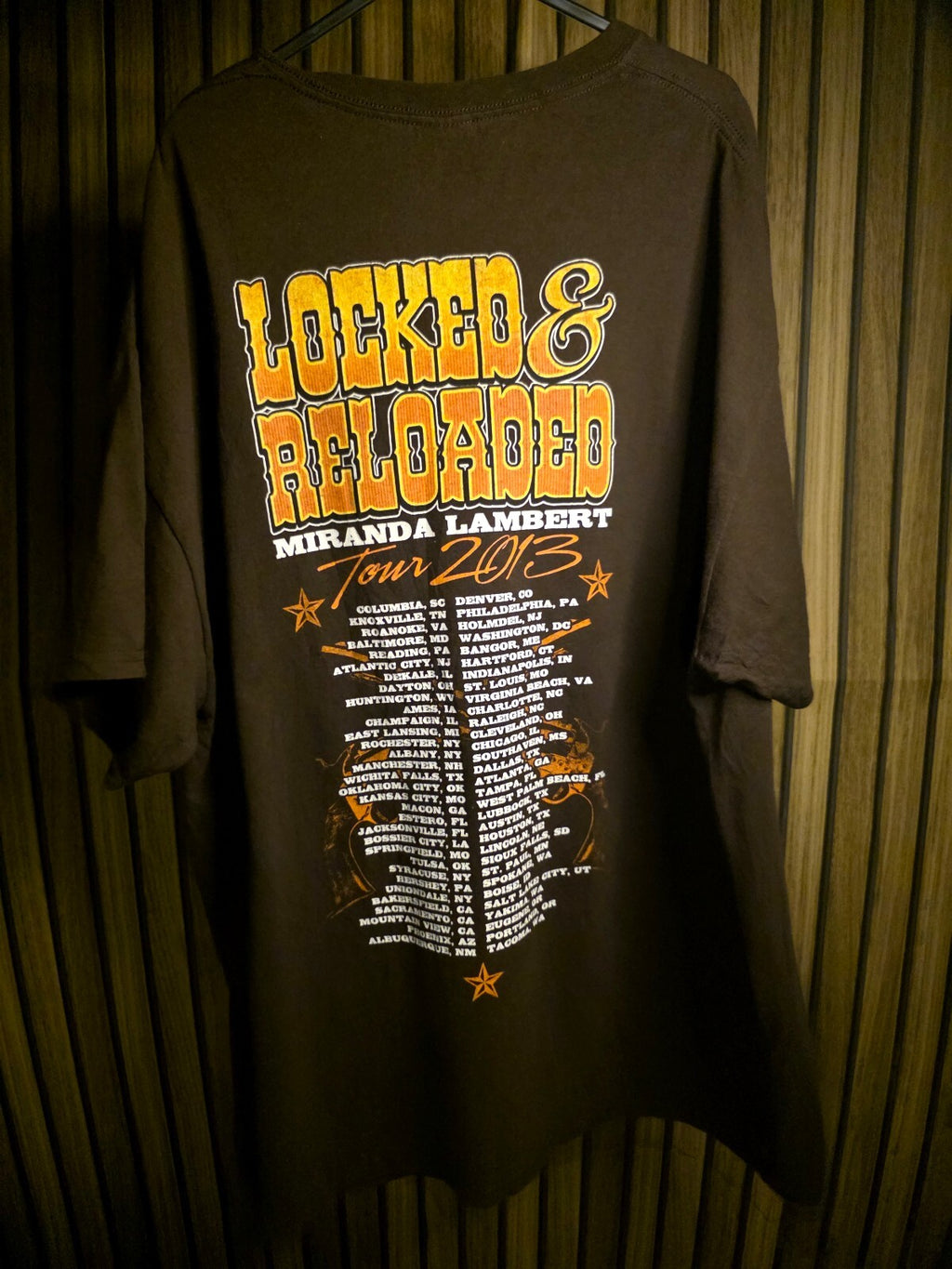 Gildan Miranda Lambert Locked & Reloaded Tour 2013 Brown XL T-Shirt