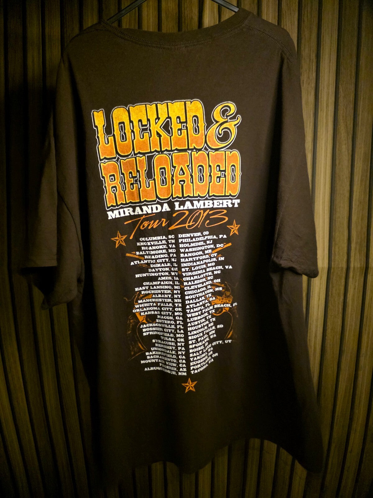 Gildan Miranda Lambert Locked & Reloaded Tour 2013 Brown XL T-Shirt