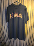 Def Leppard Band T-Shirt Black Medium Cracked Logo
