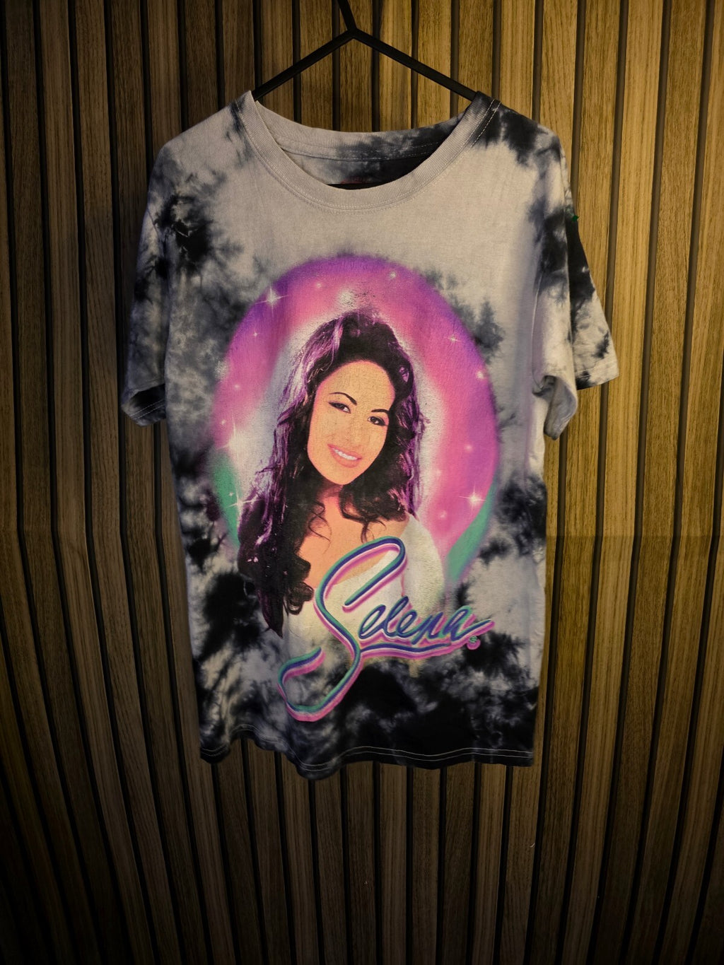 Selena Tie-Dye Graphic T-Shirt Black and Cream Size S