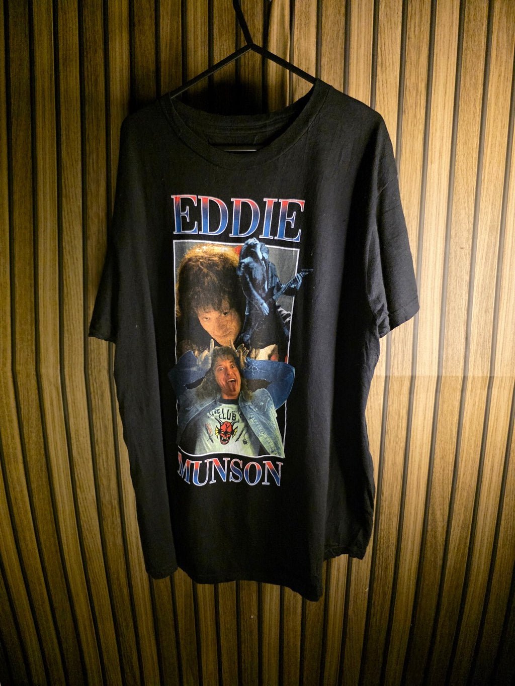 Netflix Stranger Things Eddie Munson Graphic T-Shirt Black Large