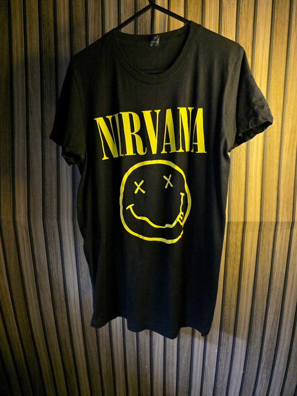 Nirvana Smiley Face Band T-Shirt Black Yellow Small