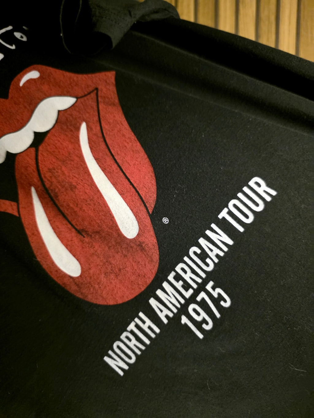 The Rolling Stones North American Tour 1975 Graphic T-Shirt Black Size Small