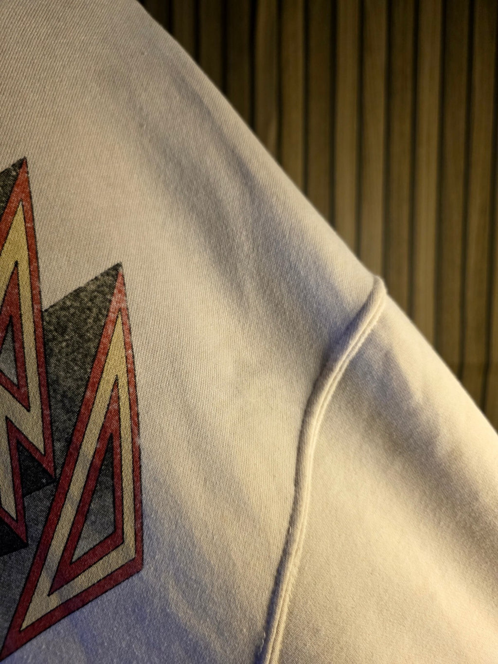Def Leppard Sweatshirt Leopard Graphic Vintage Style Cream Small
