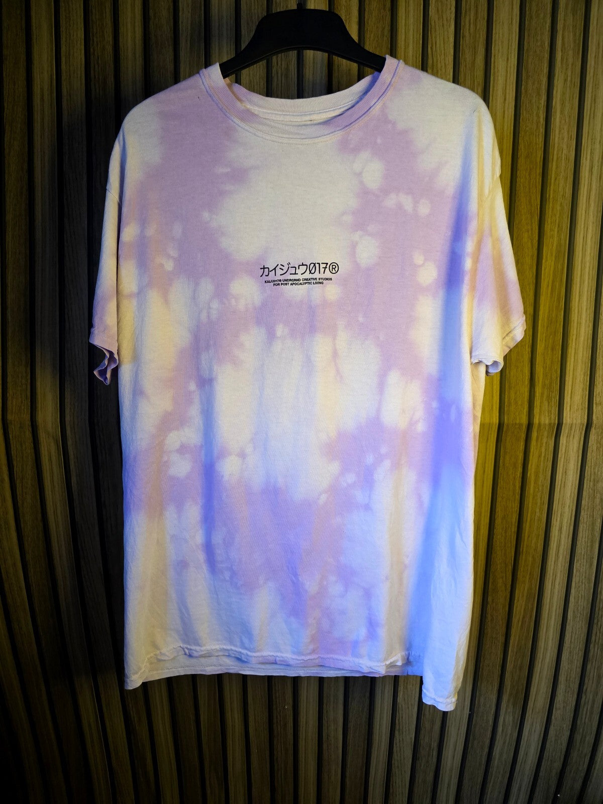 KAIJU017 GIRL017 Lavender Tie Dye T-Shirt Size Medium