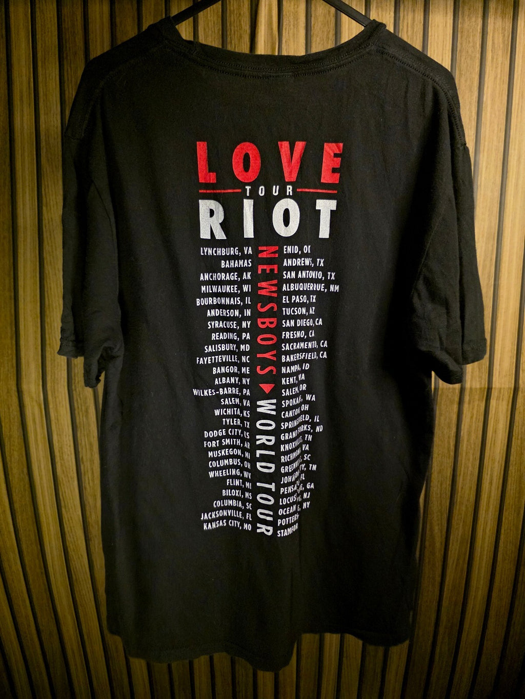 Newsboys Love Riot Tour 2011 Black Graphic T-Shirt Small