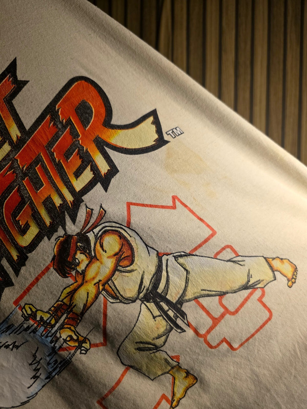 Street Fighter Graphic T-Shirt Beige Large