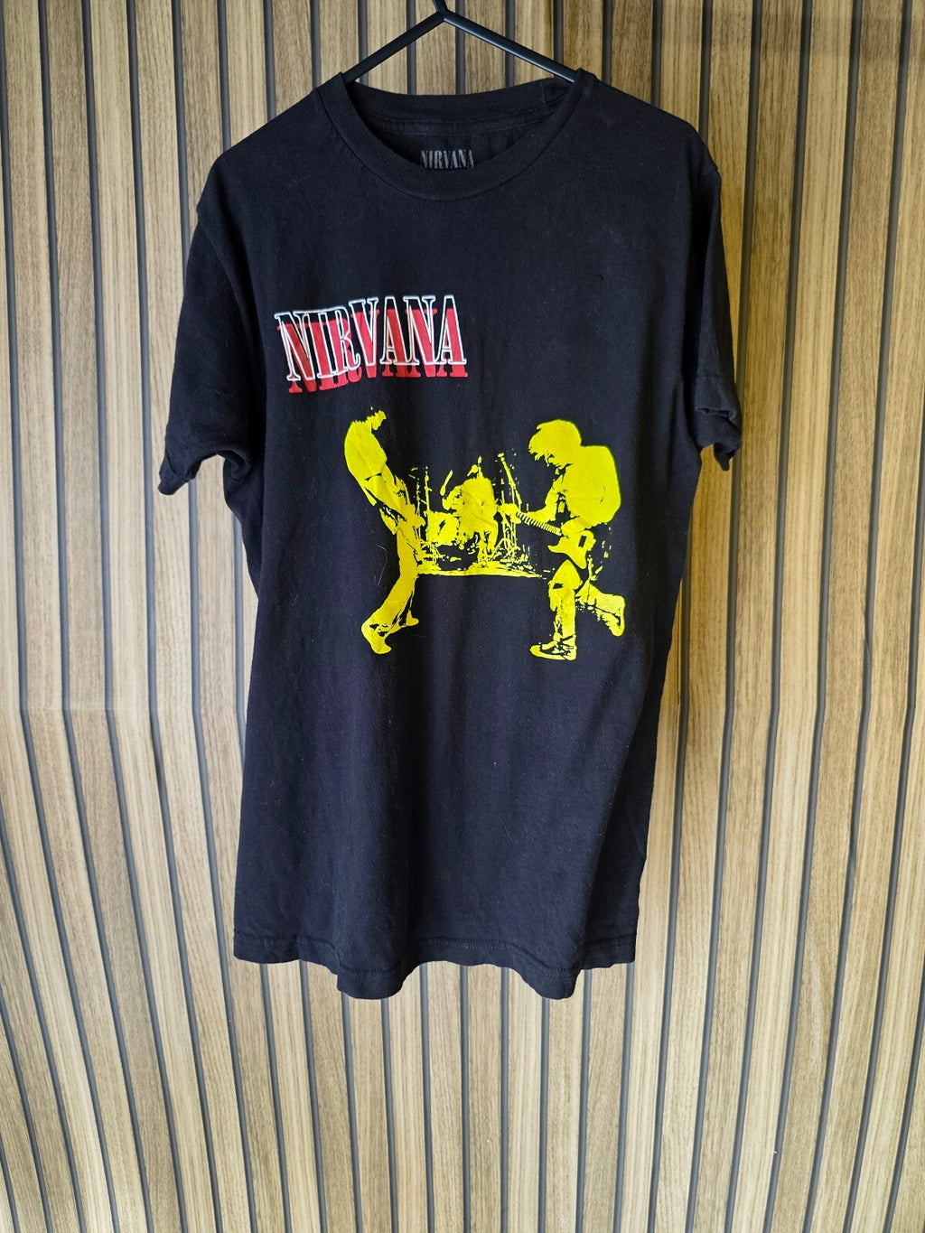 Nirvana Band T-Shirt Yellow Graphic Black Medium