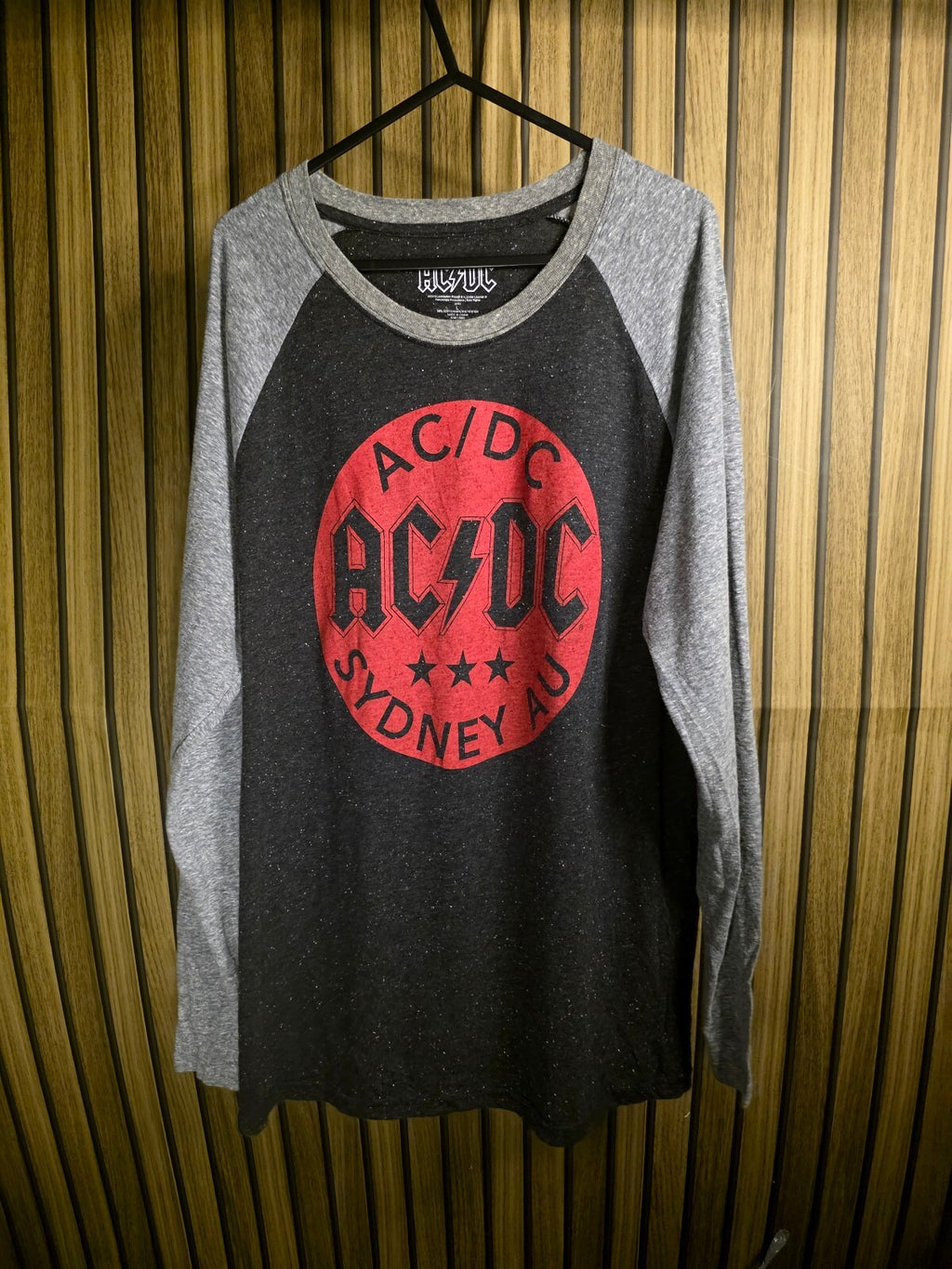AC/DC Long Sleeve Raglan T-shirt Sydney AU Black Grey Large