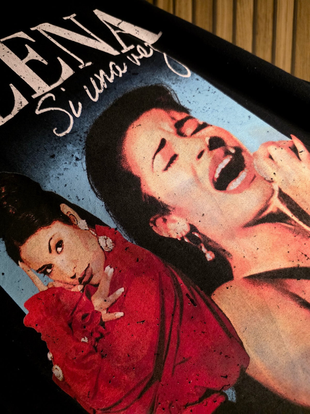 Selena Si Una Vez Graphic T-shirt Black Size L