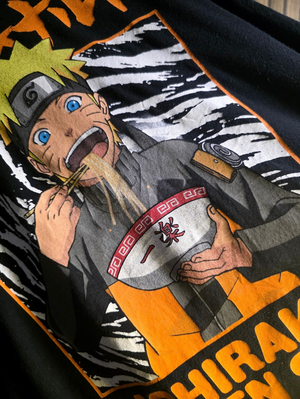 Naruto Shippuden Ichiraku Ramen Shop Graphic T-Shirt Black Size L