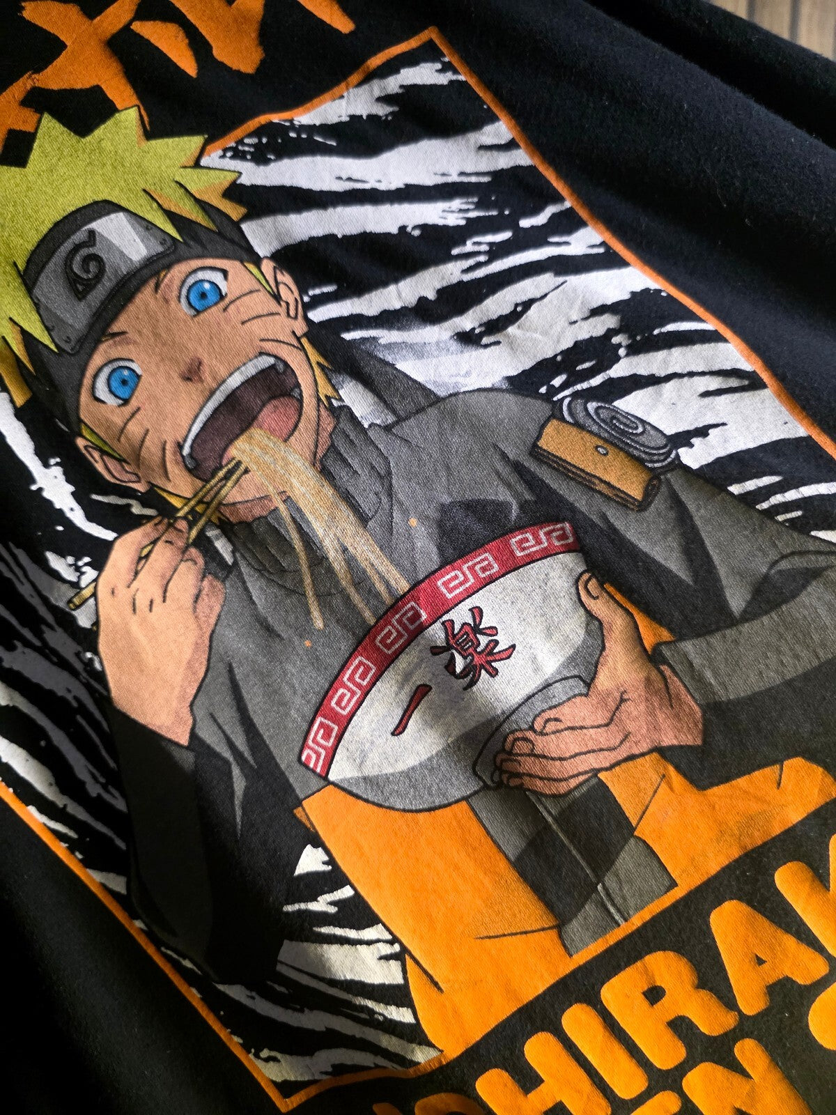 Naruto Shippuden Ichiraku Ramen Shop Graphic T-Shirt Black Size L