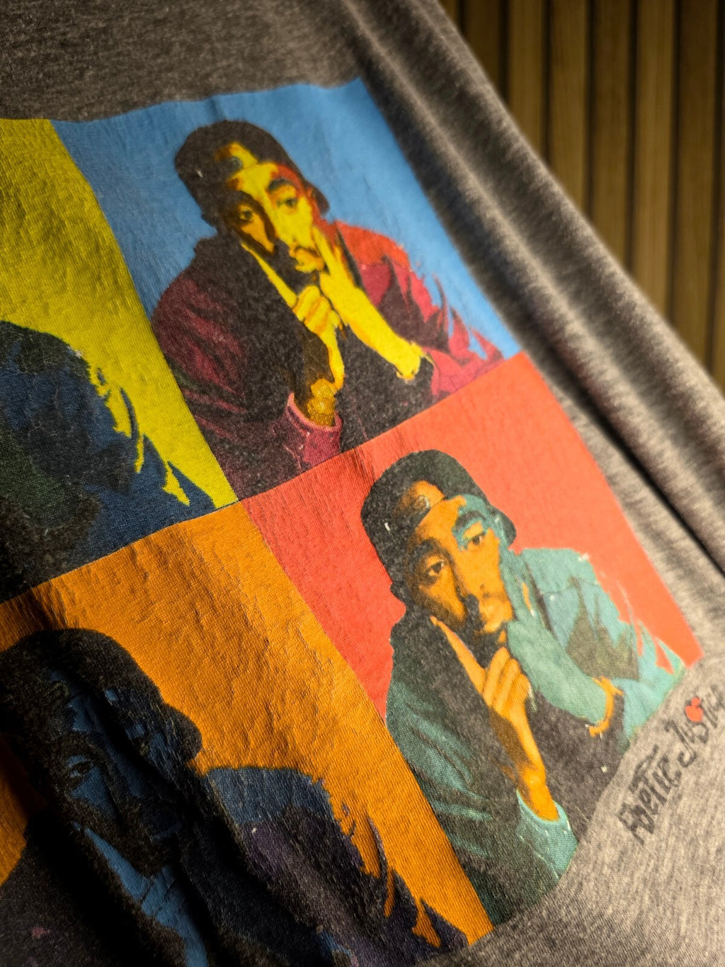 Justice Men's Graphic T-Shirt Tupac Pop Art Grey M