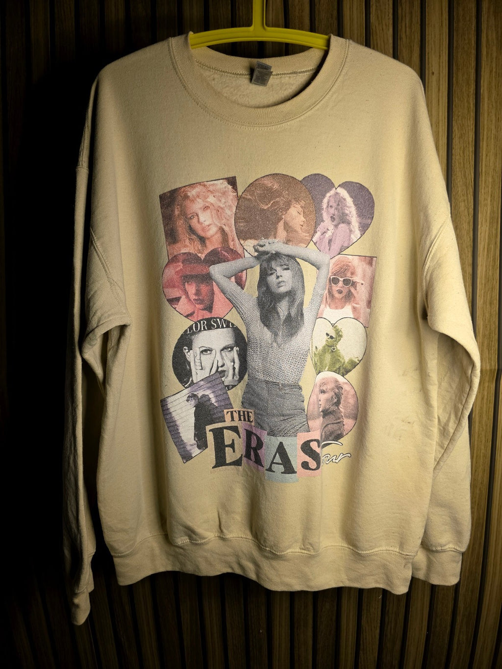 Taylor Swift The Eras Graphic Sweatshirt Beige Large