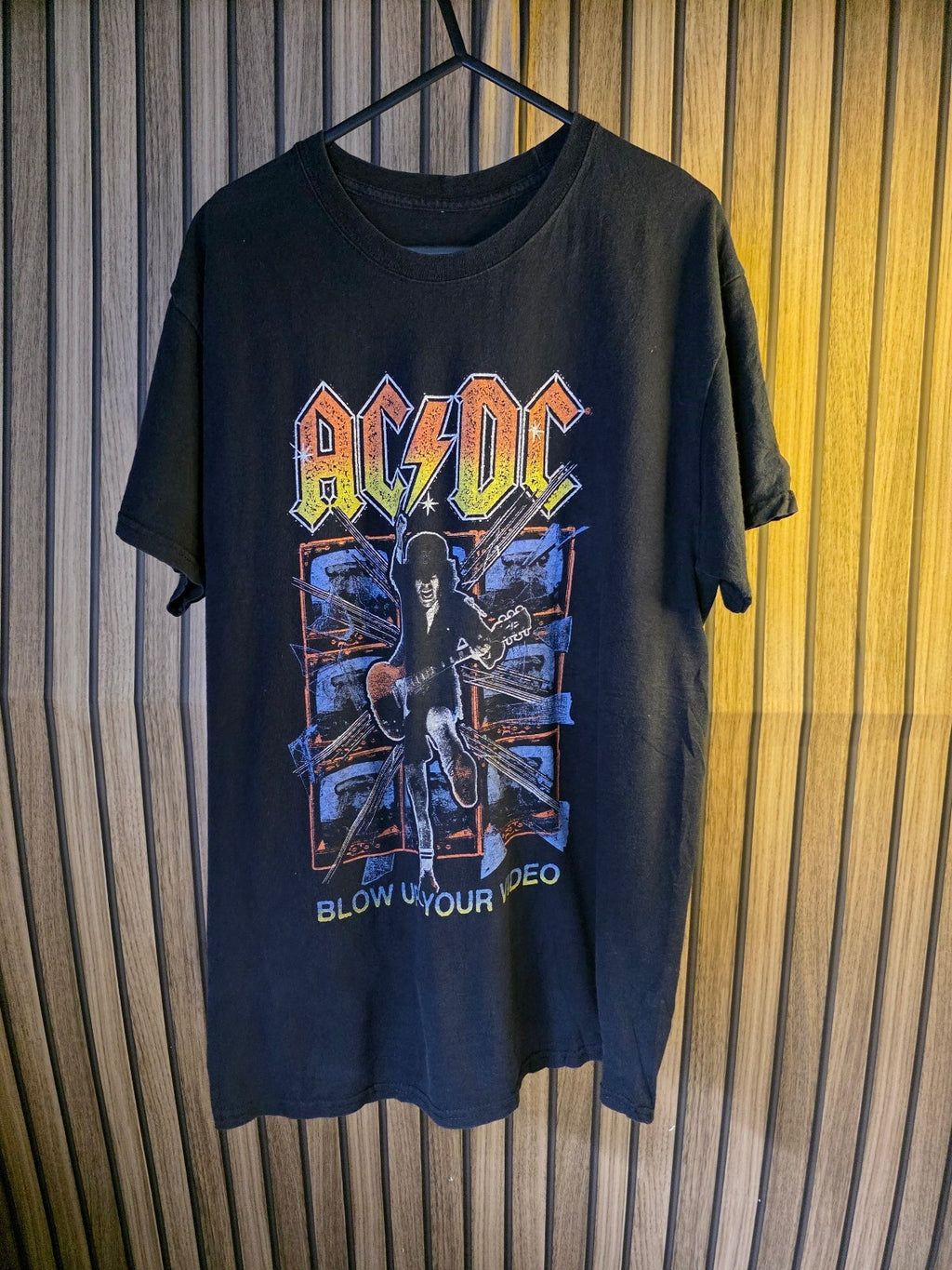 AC/DC Blow Up Your Video Black Graphic T-Shirt M