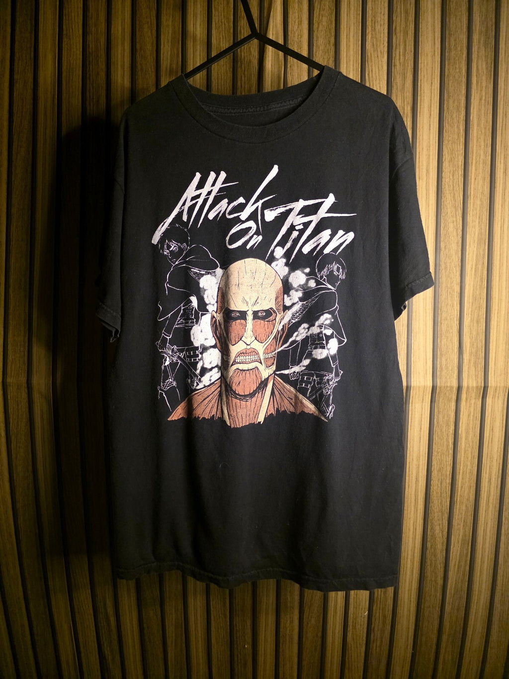 Attack on Titan Graphic T-Shirt Colossal Titan Black M