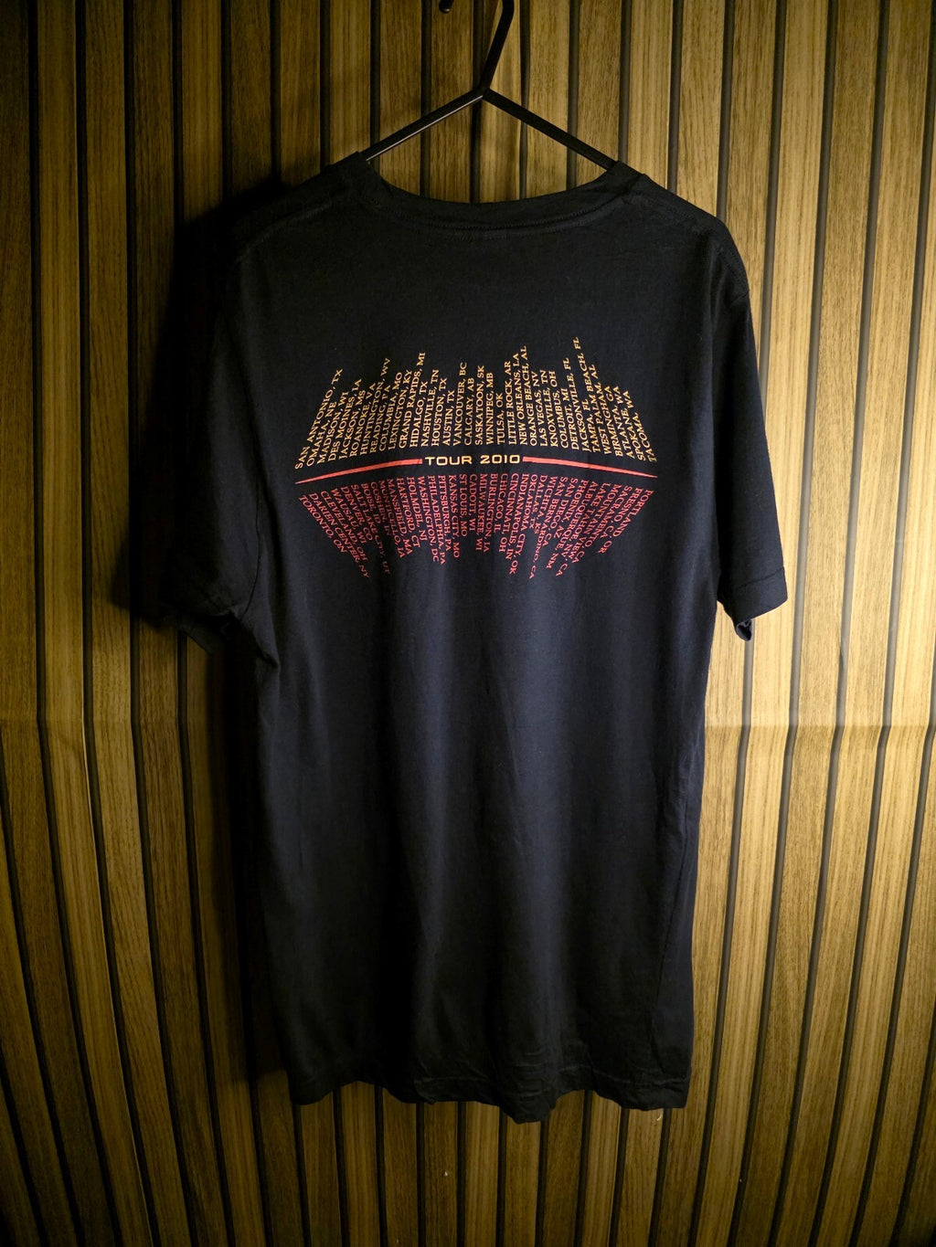 Lady Antebellum Tour 2010 Graphic T-Shirt Black Medium