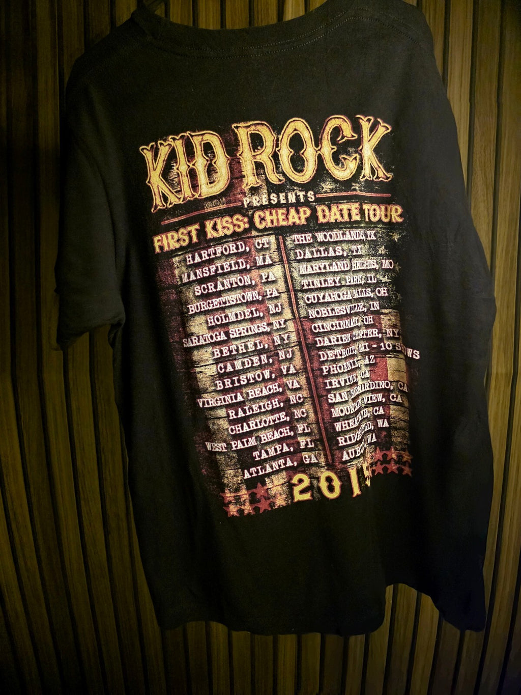 Kid Rock First Kiss Cheap Date Tour 2017 Black Cotton T-Shirt Medium