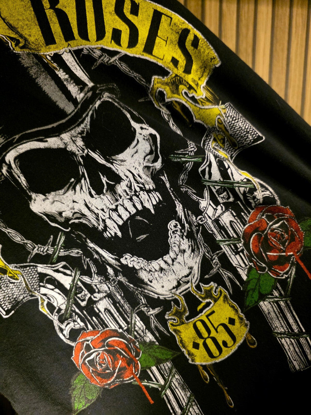Guns N' Roses Skull Graphic Black T-Shirt Size S