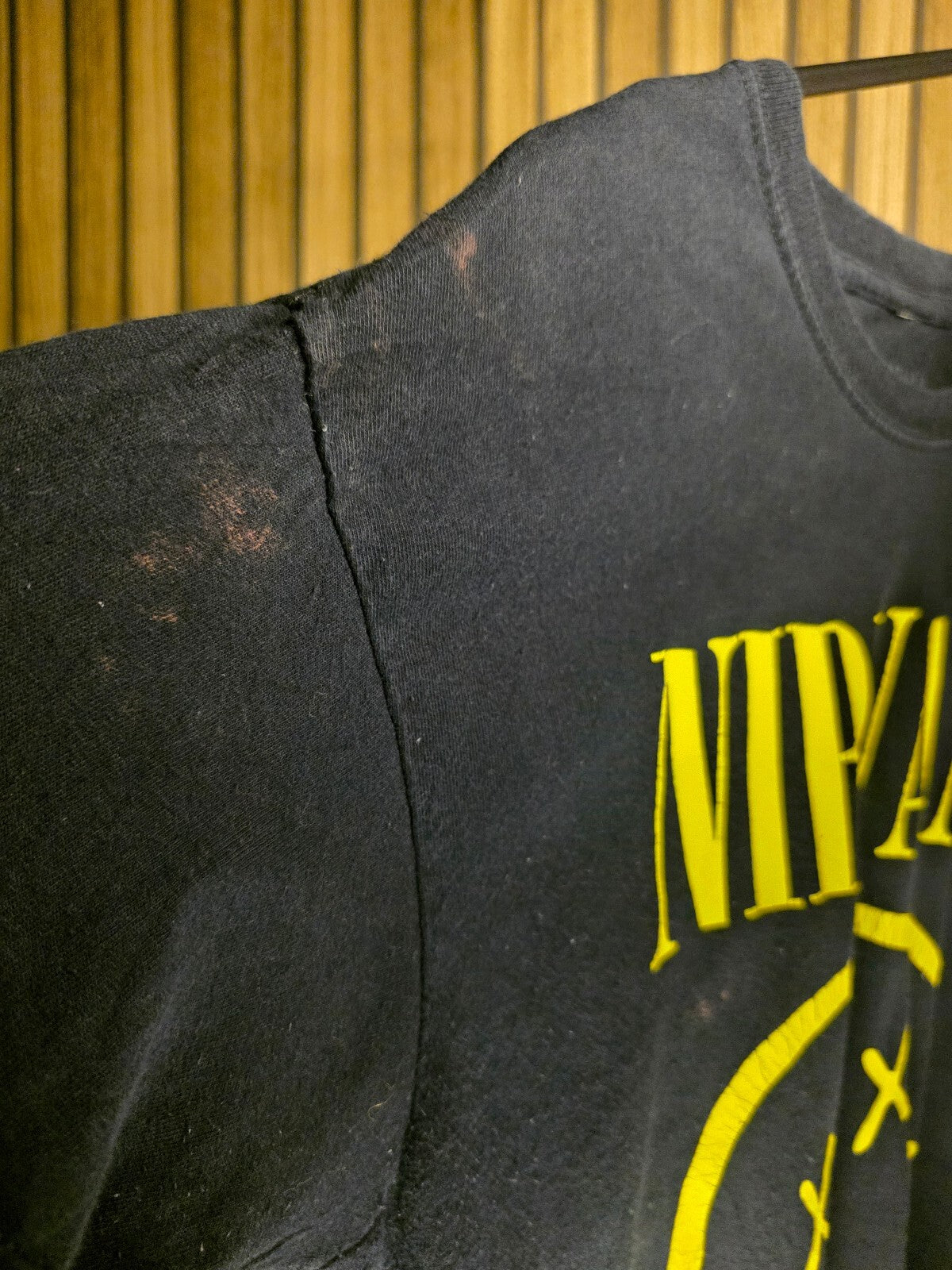 Nirvana Band T-shirt Yellow Print Black Size M