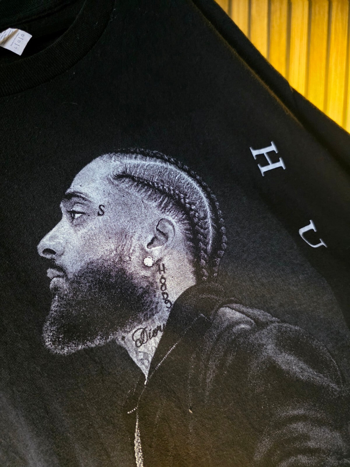 Gildan Nipsey Hussle Graphic Black T-Shirt Large