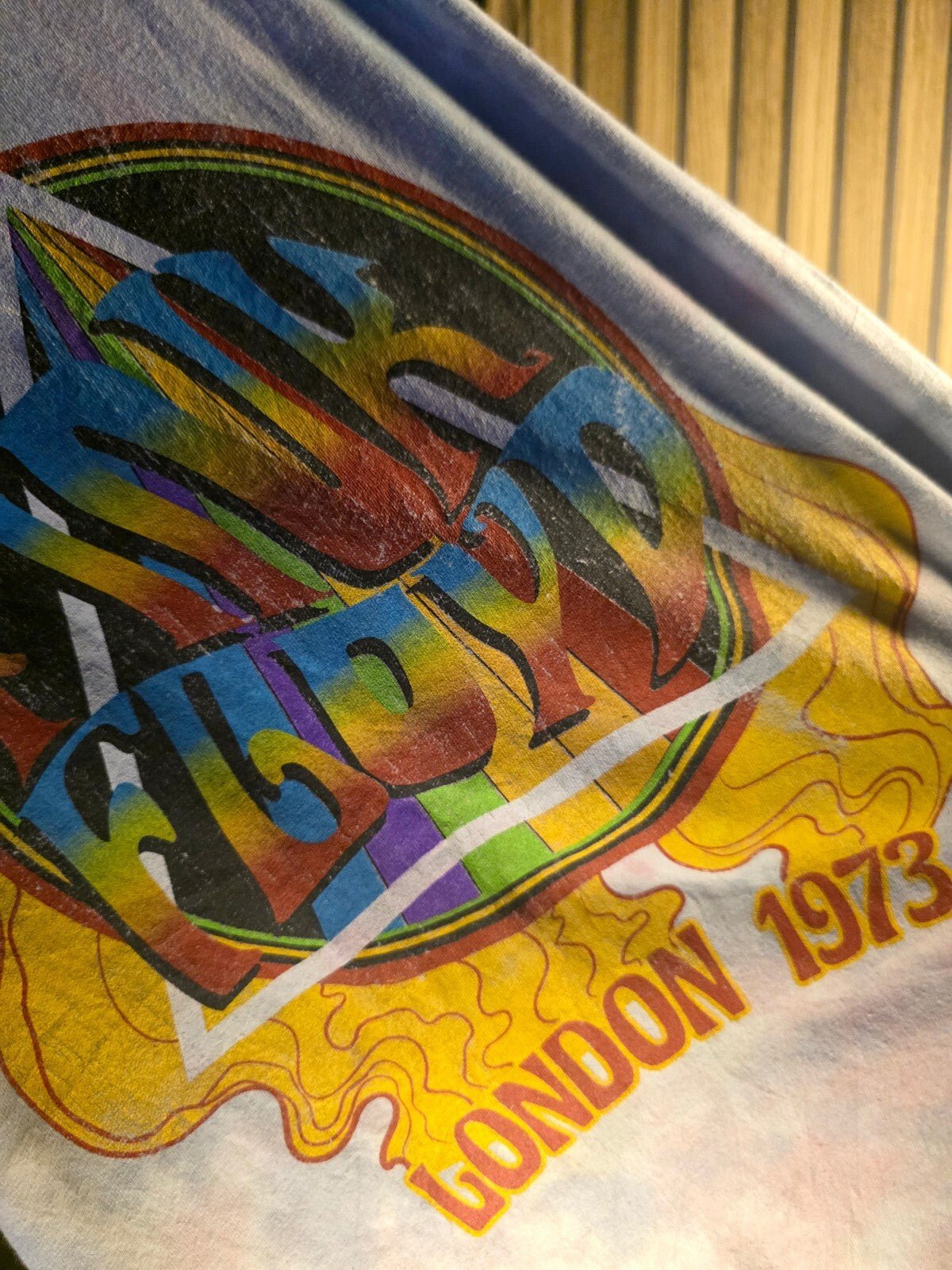 Pink Floyd London 1973 Tie-Dye Graphic T-Shirt Multicolor Small